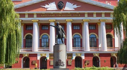 Kiev'de Alexander Suvorov Anıtı kaldırıldı