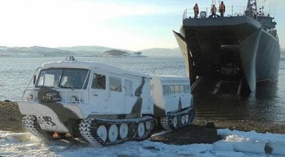 Transportadores de dos enlaces en el ejército ruso.