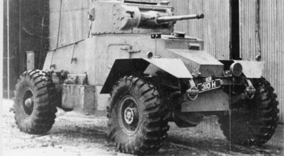 第二次世界大战的轮式装甲车。 19的一部分。 装甲车AEC（英国）
