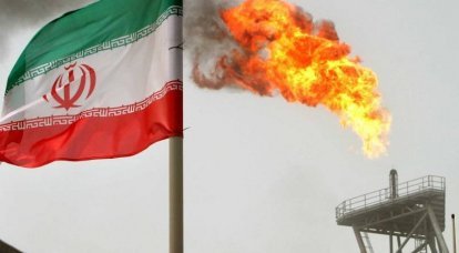 ホワイトハウスはイランに対する「カーテン」を戻すよう要求