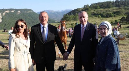 Erdogan은 아제르바이잔에 터키 군사 기지의 출현을 배제하지 않습니다