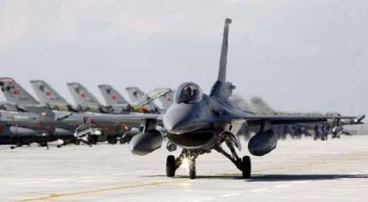 Самолёты турецких ВВС ночью бомбили курдов на юго-востоке Турции и на севере Ирака