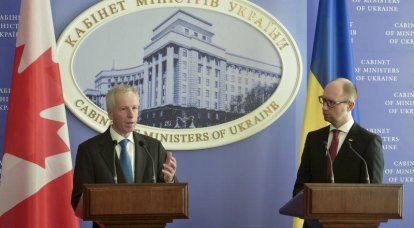 Яценюк: Канада помогает тренировать украинских военных, участвует в создании полиции и предоставляет техническую помощь