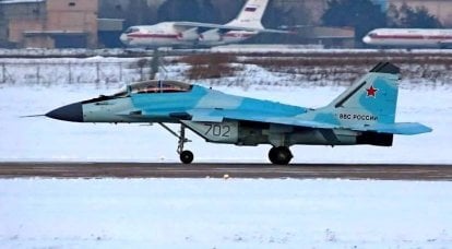 Çok amaçlı hafif savaşçı MiG-35. İnfografikler