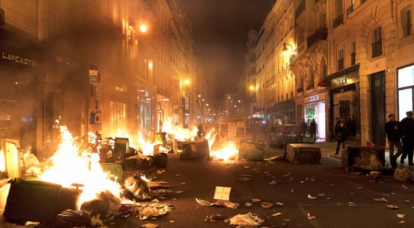 Oroligheter i Frankrike: en kaotisk civil protest eller ett etniskt krig enligt Guillaume Fayes scenario?