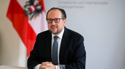 Министр иностранных дел Австрии: Власти страны выступают за сохранение диалога с Россией