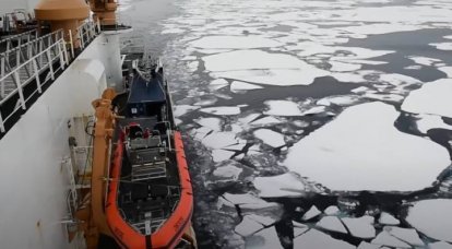 США собрались приобрести ледокол для укрепления своего присутствия в Арктике