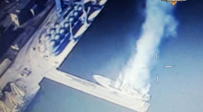 Сообщается о поджоге украинскими боевиками очередного судна в порту Мариуполя