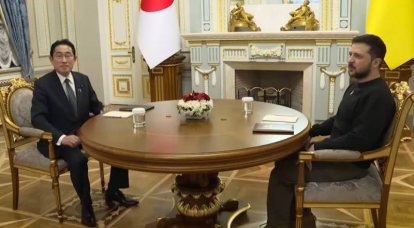 نخست وزیر ژاپن در کیف گفت که ژاپن نیز مانند اوکراین ادعاهای ارضی خود را علیه روسیه دارد