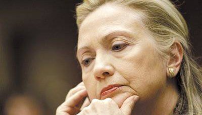 Hillary Clinton attend un appel de Sergueï Lavrov