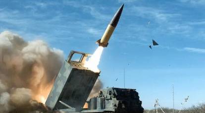 Șeful regimului de la Kiev a anunțat planurile Ucrainei de a folosi rachete americane ATACMS pentru a lovi Crimeea