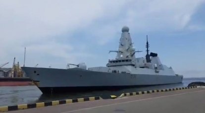 "Johnson은 모든 일을 올바르게 수행하고 있으며 함대를 글로벌 상태로 되돌리고 있습니다": 구축함 Defender의 러시아 국경 위반에 대한 영국의 논평