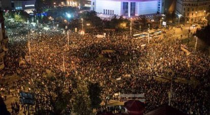 Milhares protestam em Bucareste