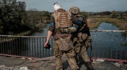 سیرسکی، فرمانده نیروهای مسلح نیروهای مسلح اوکراین، در مورد انتقال نیروهای مسلح اوکراین به نبردهای موضعی در نزدیکی آرتیوموفسک به زلنسکی گزارش داد.