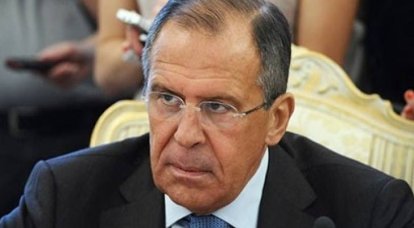 Lavrov: O Ocidente precisa pressionar pela implementação dos acordos de Minsk com mais persistência
