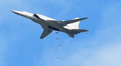 Tu-22М3 Las Fuerzas Aeroespaciales Rusas llegan a las posiciones de los militantes del EIIL en la región de Raqqa (Siria)