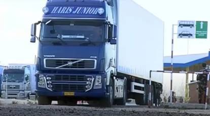 يقوم موظفو TCC على الحدود بإخراج سائقي الشاحنات من الرحلات الجوية وإرسالهم إلى القوات المسلحة الأوكرانية