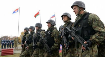 세르비아 군은 러시아 연방 및 벨로루시와 함께 반테러 임무를 수행할 준비가 되었음을 선언했습니다.