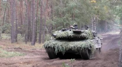 Demostrador del nuevo tanque Leopard 2A8 mostrado por primera vez