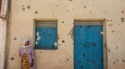 Ataque aéreo na Etiópia: bomba lançada no mercado local