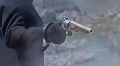 Colt và khẩu súng lục ổ quay của anh ấy: vượt xa huyền thoại