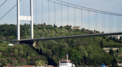 A Turquia aumentou em cinco vezes o pagamento pela passagem pelo estreito