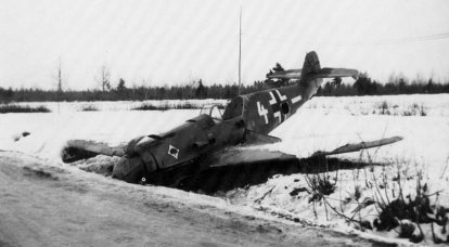 Luftwaffe-4을 쫓고 있습니다. 1943, 골절