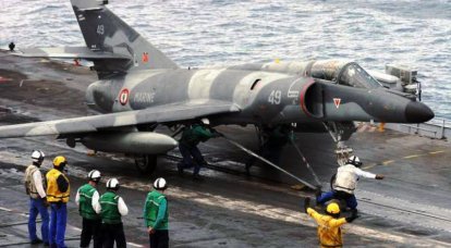 Минобороны Франции сняло с вооружения палубный Super Etendard