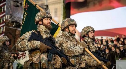 Se celebró un desfile militar en Riga en honor del 100 aniversario del ejército letón