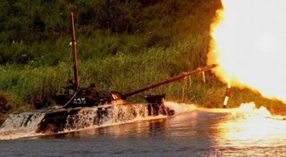Sott'acqua nel T-72: gli equipaggi dei carri armati in prima persona hanno mostrato come immergersi