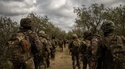 यूक्रेन के सशस्त्र बलों के जनरल ने यूक्रेनी सेना की संभावित आसन्न वापसी के बारे में राडा के प्रतिनिधियों को चेतावनी दी