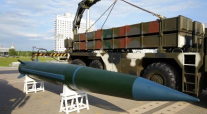 В Минске продемонстрирована новая оперативно-тактическая ракета