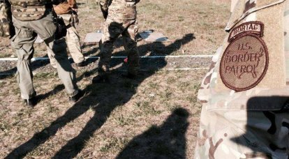 Представителей спецподразделения МВД Украины "Сокол" тренируют американские инструкторы