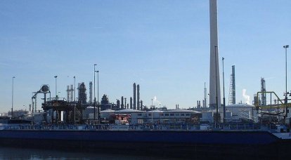EU最大の製油所であるオランダのシェル工場が故障により操業を停止