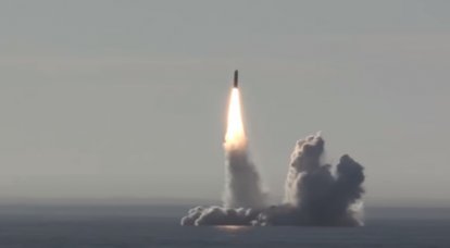 L'ICBM Bulava, rilasciato nell'ambito dei test di stato del sottomarino Knyaz Oleg, ha colpito un bersaglio in Kamchatka