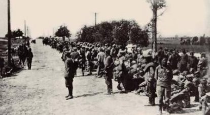 Prisioneros del Ejército Rojo en los campos polacos.