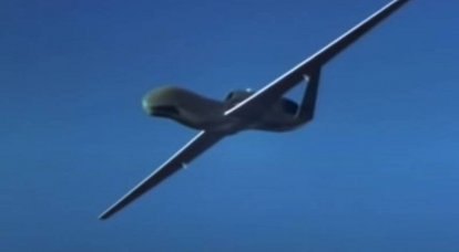 Amerikan İHA'sı, Ukraynalı insansız hava araçlarının Sivastopol Körfezi'ne saldırma girişimleri sırasında Karadeniz üzerinde görüldü.