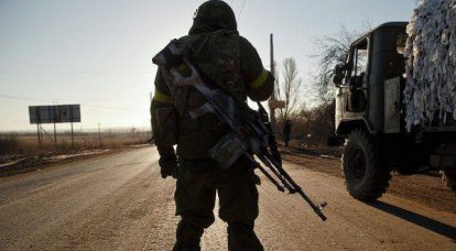 Украинские силовики устроили перестрелку и драку между собой в Мариуполе