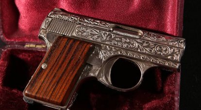 Revolver und Pistolen: dekoriert, zum Gedenken und als Auszeichnung