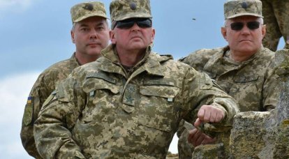 Muzhenko : 3 월 2014에서, 우크라이나의 군대는 Crimea에 군대를 착륙 시키려고 계획했다.