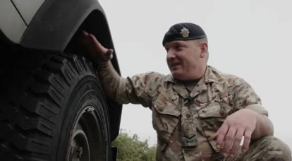 Milhares de motoristas militares serão atraídos para entregar remédios e alimentos devido à escassez de caminhoneiros na Grã-Bretanha