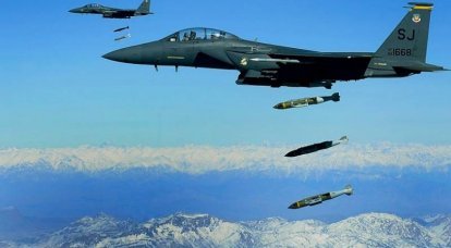 ABD uçakları, Suriye'deki IRGC ile bağlantılı olduğu iddia edilen nesnelere bir dizi saldırı başlattı.