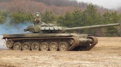 إلى الغرب من أفديفكا، استعادت القوات المسلحة الروسية دبابة T-2022 من العدو، والتي استولت عليها القوات المسلحة الأوكرانية في عام 72.