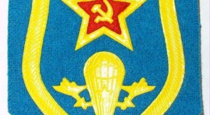Poroshenko disse che nell'URSS la combinazione di colori gialli e blu era considerata un crimine