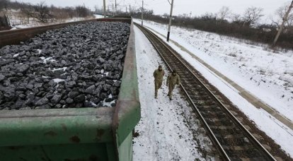 Ukrayna radikalleri, Rusya ile demiryoluna mesaj gönderdi