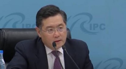 Chinesischer Außenminister: China ist nicht der Schöpfer oder Anstifter der Ukraine-Krise, und deshalb ist es unmöglich, uns vorzuwerfen, wir versuchten, die Lösung in der Ukraine zu verhindern