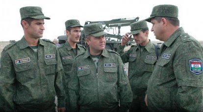 Rus ordusu Tacik meslektaşlarını eğitmeye başladı