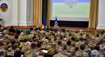 In the General Staff of the Armed Forces of Ukraine, Poroshenko spoke about how to deal with "Russian aggression" and respond to "hybrid wars"
