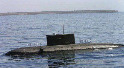 ВМС Ирана получили три новые подлодки