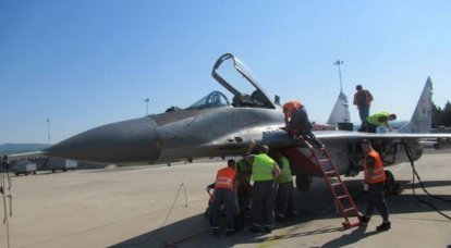 स्लोवाकिया ने यूक्रेन को सौंपने से पहले मिग-29 लड़ाकू विमानों को सेवा से हटा लिया